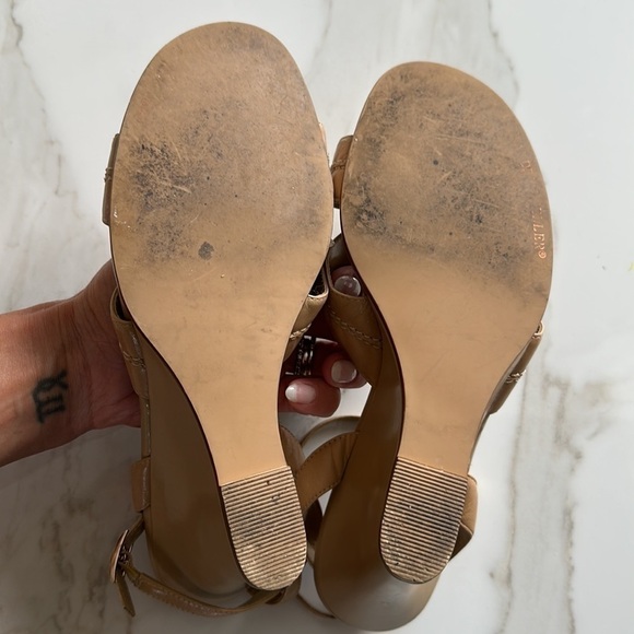 Leather Wedge Sandals Tan Beige Neutral Nude Sz 9 Andrew Geller from Town Shoes - Picture 5 of 6